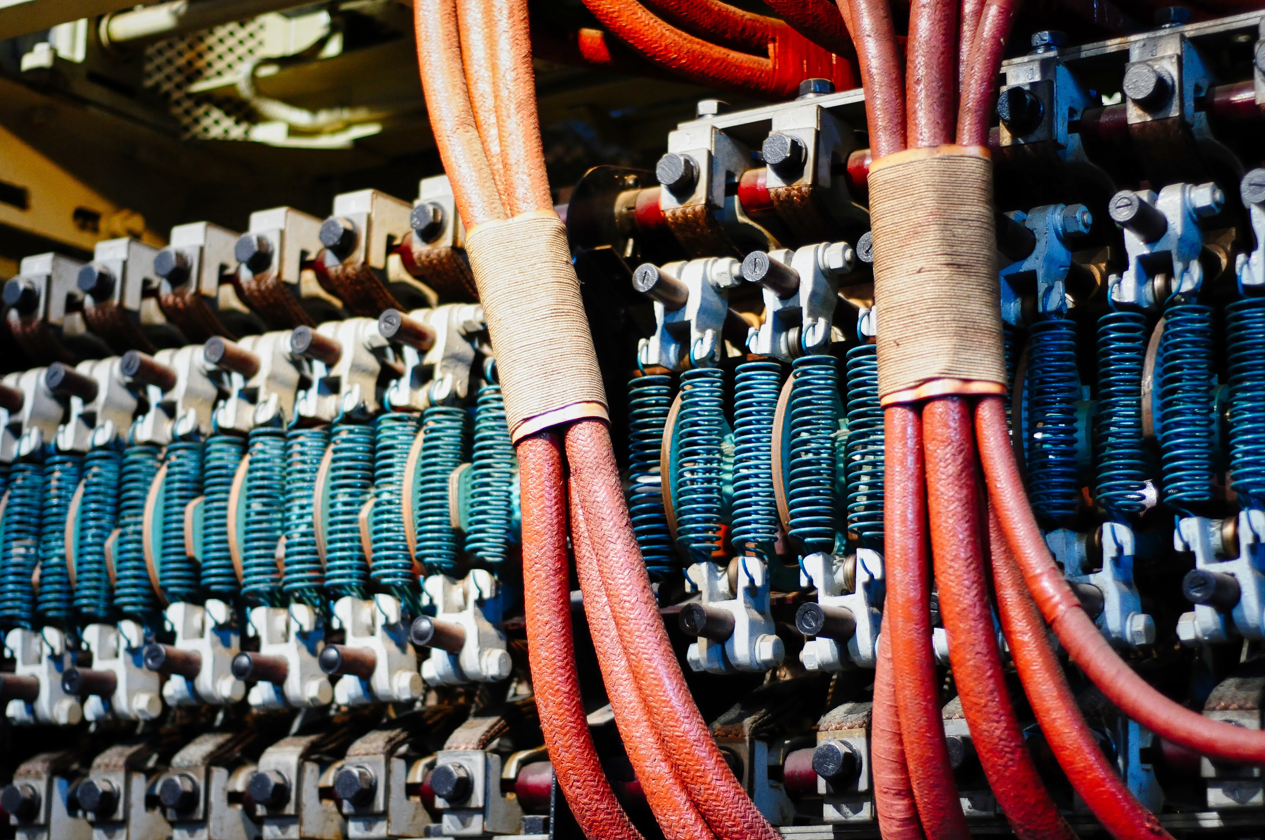 Geleceğe Güç Taşıyan Marka – Zorlu Elektrik Ustası